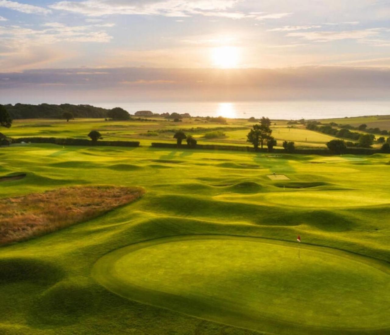 Luxury Ocean & North Foreland Golf View By Adliv Broadstairs Exterior photo